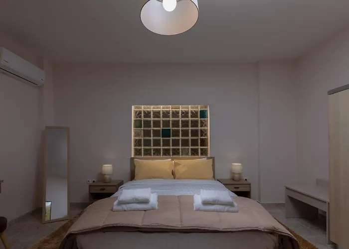 Bon Bonheur Apartments